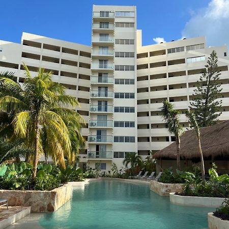 Hotel Calypso Cancun Exterior photo